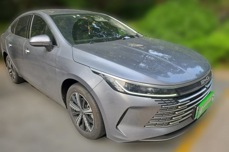 Used BYD Destroyer 05 2024 Honor Edition DM-i 120KM Luxury Model Front Right 45 Deg