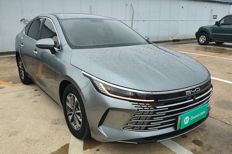 Used BYD Destroyer 05 2024 HONOR Edition DM-i 55KM Luxury Model Front Right 45 Deg