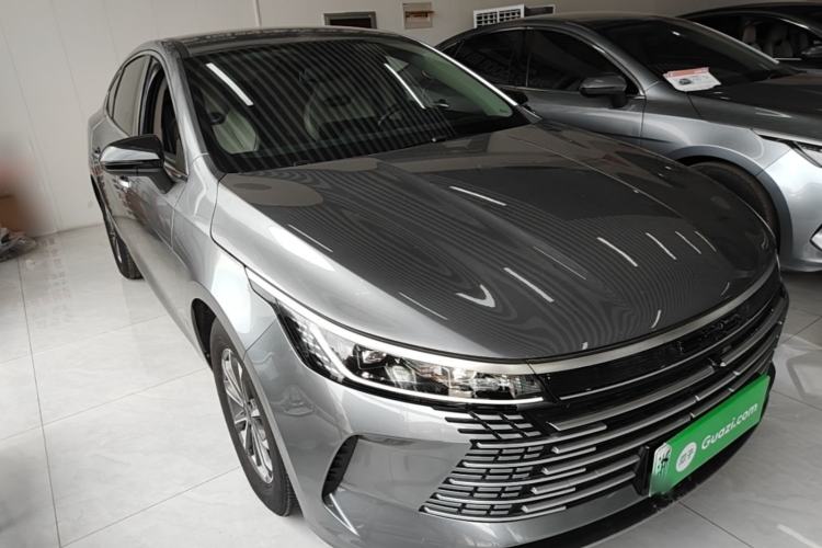 Used BYD Destroyer 05 2024 HONOR Edition DM-i 55KM Luxury Model Front Right 45 Deg