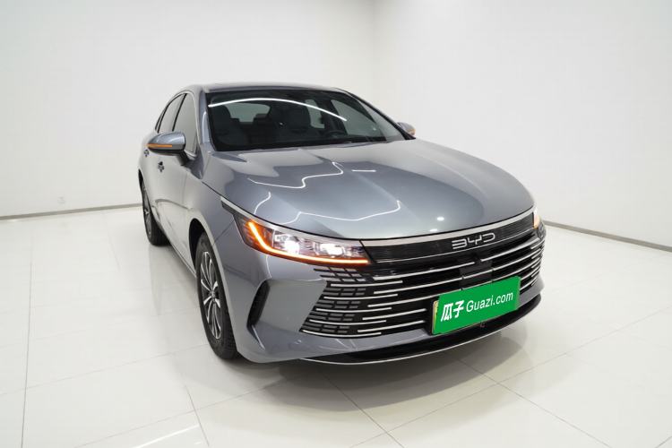 Used BYD Destroyer 05 2024 HONOR Edition DM-i 55KM Luxury Model Front Right 45 Deg