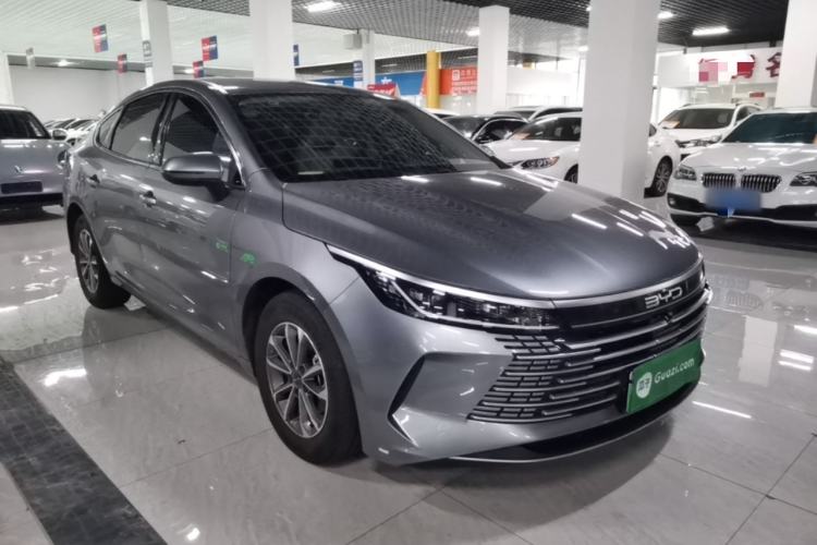 Used BYD Destroyer 05 2024 HONOR Edition DM-i 55KM Luxury Model Front Right 45 Deg
