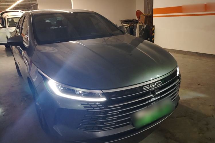 Used BYD Destroyer 05 2024 HONOR Edition DM-i 55KM Luxury Model Front Right 45 Deg