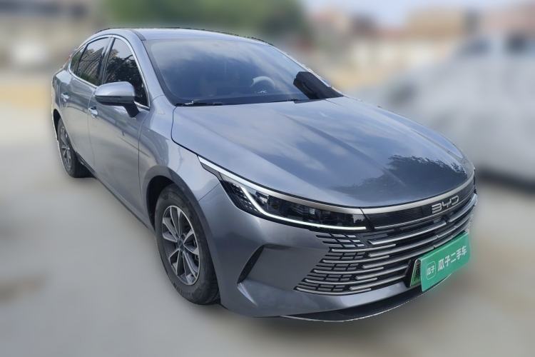 Used BYD Destroyer 05 2024 HONOR Edition DM-i 55KM Luxury Model Front Right 45 Deg