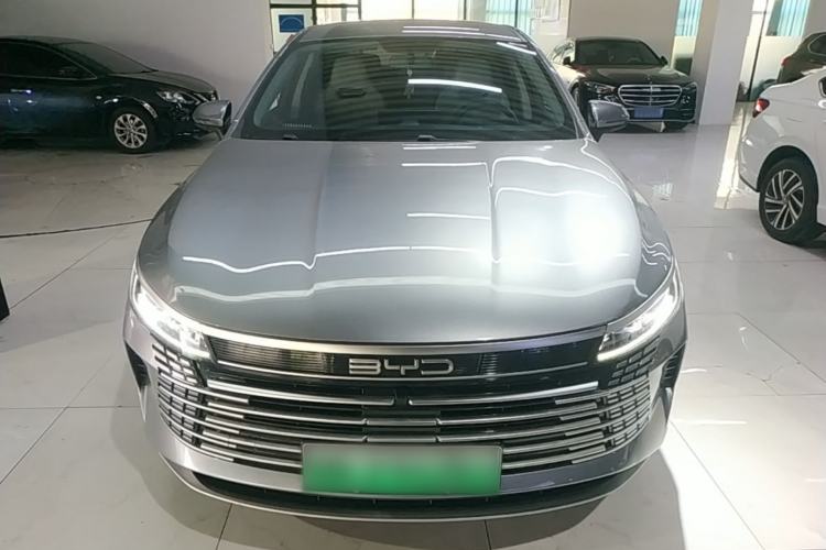 Used BYD Destroyer 05 2024 Honor Edition DM-i 120KM Luxury Model Front