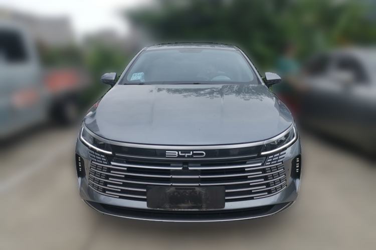 Used BYD Destroyer 05 2024 HONOR Edition DM-i 55KM Luxury Model Front