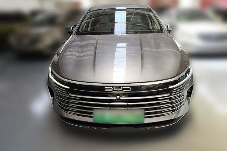 Used BYD Destroyer 05 2024 HONOR Edition DM-i 55KM Luxury Model Front