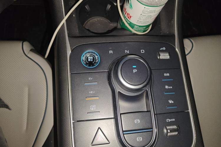 Used BYD Destroyer 05 2024 HONOR Edition DM-i 55KM Luxury Model Gear Lever