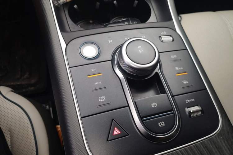 Used BYD Destroyer 05 2024 HONOR Edition DM-i 55KM Luxury Model Gear Lever
