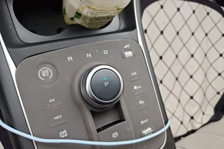 Used BYD Destroyer 05 2024 Honor Edition DM-i 120KM Luxury Model Gear Lever