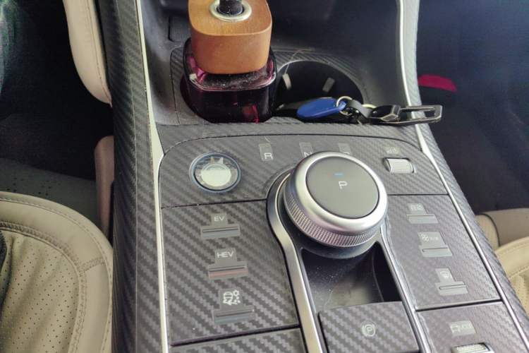 Used BYD Destroyer 05 2024 HONOR Edition DM-i 55KM Luxury Model Gear Lever