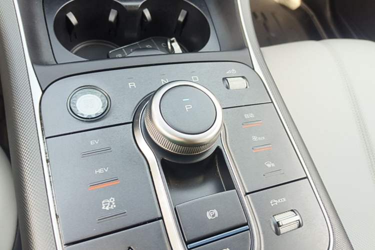Used BYD Destroyer 05 2024 HONOR Edition DM-i 55KM Luxury Model Gear Lever