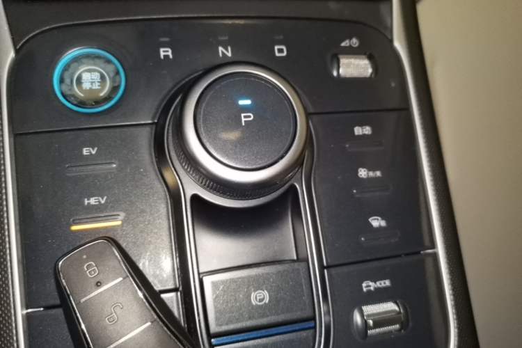 Used BYD Destroyer 05 2024 HONOR Edition DM-i 55KM Luxury Model Gear Lever