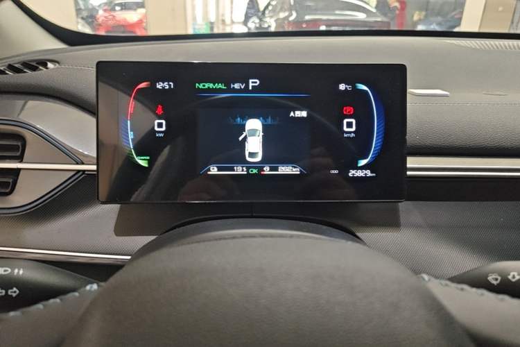 Used BYD Destroyer 05 2024 HONOR Edition DM-i 55KM Luxury Model Instrument Cluster