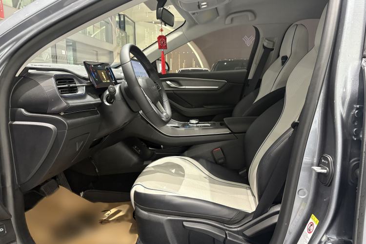Used BYD Destroyer 05 2024 HONOR Edition DM-i 55KM Luxury Model Interior 1