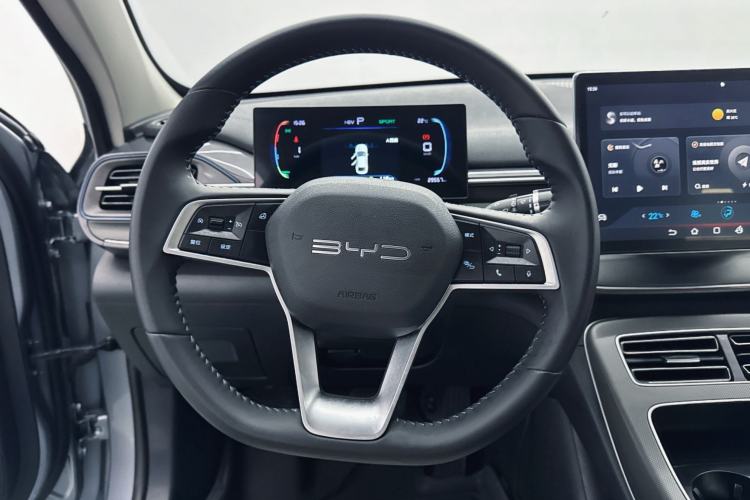 Used BYD Destroyer 05 2024 HONOR Edition DM-i 55KM Luxury Model Interior 4