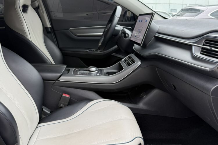Used BYD Destroyer 05 2024 HONOR Edition DM-i 55KM Luxury Model Interior 5