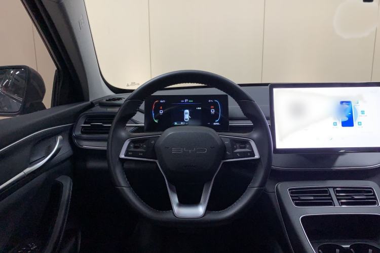 Used BYD Destroyer 05 2024 HONOR Edition DM-i 55KM Luxury Model Interior 6