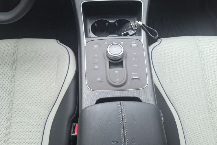 Used BYD Destroyer 05 2024 HONOR Edition DM-i 55KM Luxury Model Interior 7