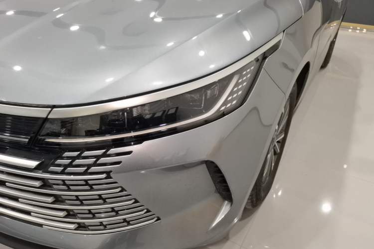 Used BYD Destroyer 05 2024 HONOR Edition DM-i 55KM Luxury Model Left Front Headlight