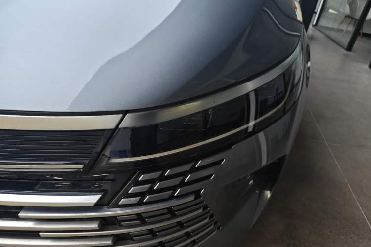 Used BYD Destroyer 05 2024 HONOR Edition DM-i 55KM Luxury Model Left Front Headlight