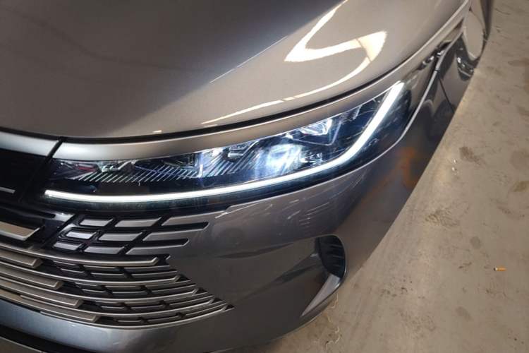 Used BYD Destroyer 05 2024 HONOR Edition DM-i 55KM Luxury Model Left Front Headlight