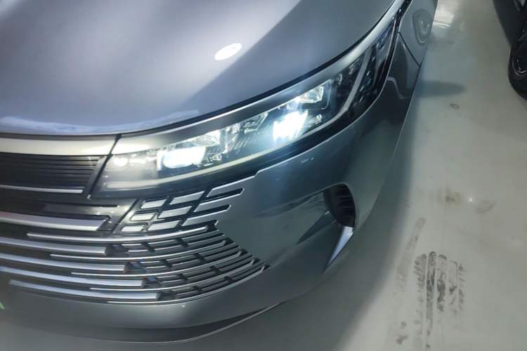 Used BYD Destroyer 05 2024 Honor Edition DM-i 120KM Luxury Model Left Front Headlight