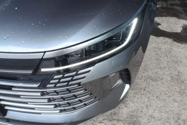 Used BYD Destroyer 05 2024 HONOR Edition DM-i 55KM Luxury Model Left Front Headlight