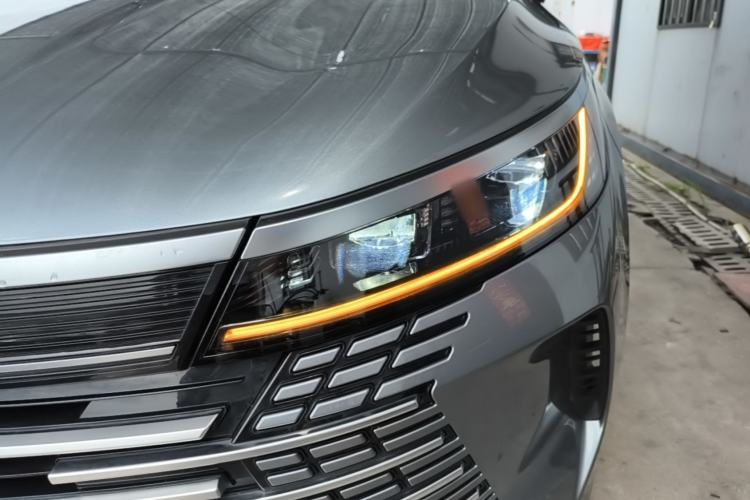 Used BYD Destroyer 05 2024 HONOR Edition DM-i 55KM Luxury Model Left Front Headlight