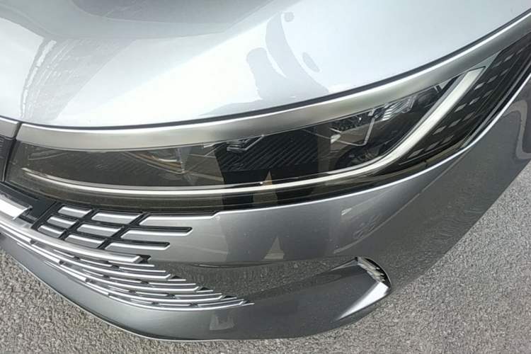 Used BYD Destroyer 05 2024 HONOR Edition DM-i 55KM Luxury Model Left Front Headlight