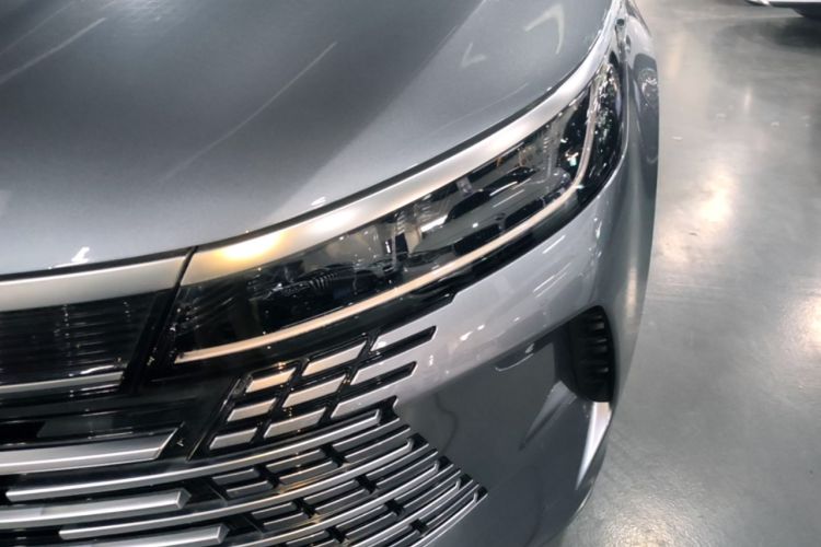 Used BYD Destroyer 05 2024 HONOR Edition DM-i 55KM Luxury Model Left Front Headlight