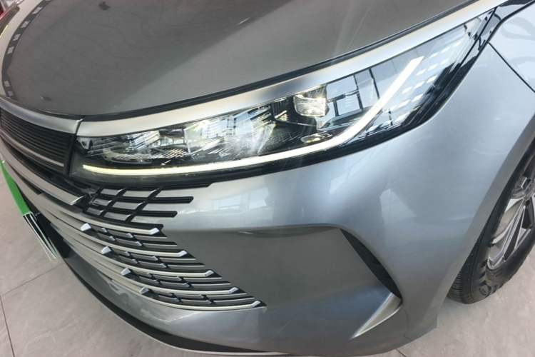 Used BYD Destroyer 05 2024 HONOR Edition DM-i 55KM Luxury Model Left Front Headlight
