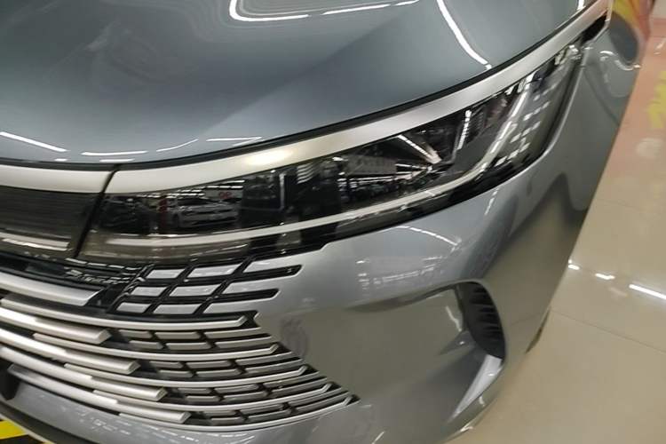 Used BYD Destroyer 05 2024 HONOR Edition DM-i 55KM Luxury Model Left Front Headlight