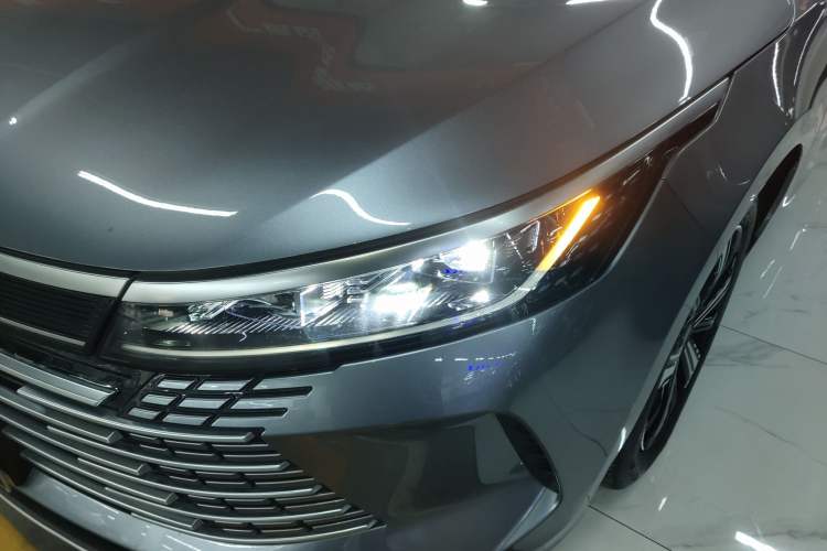 Used BYD Destroyer 05 2024 Honor Edition DM-i 120KM Luxury Model Left Front Headlight