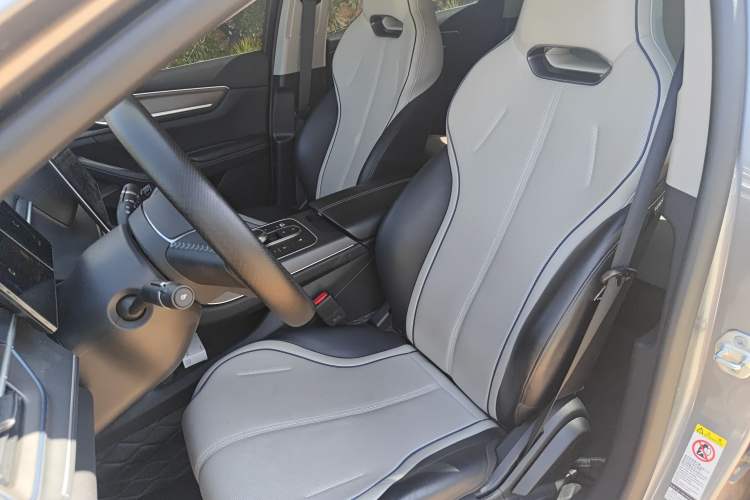 Used BYD Destroyer 05 2024 HONOR Edition DM-i 55KM Luxury Model Left Front Seat