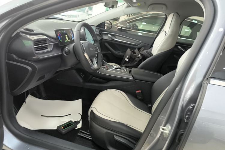 Used BYD Destroyer 05 2024 HONOR Edition DM-i 55KM Luxury Model Left Front Seat