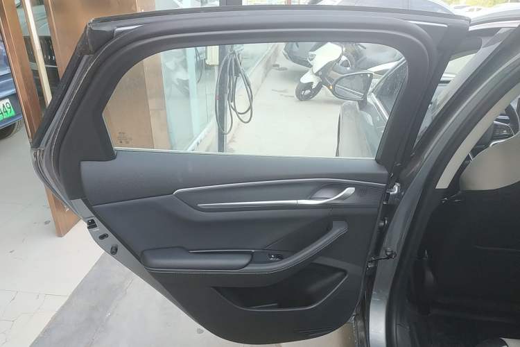 Used BYD Destroyer 05 2024 HONOR Edition DM-i 120KM Flagship Model Left Rear Door Interior
