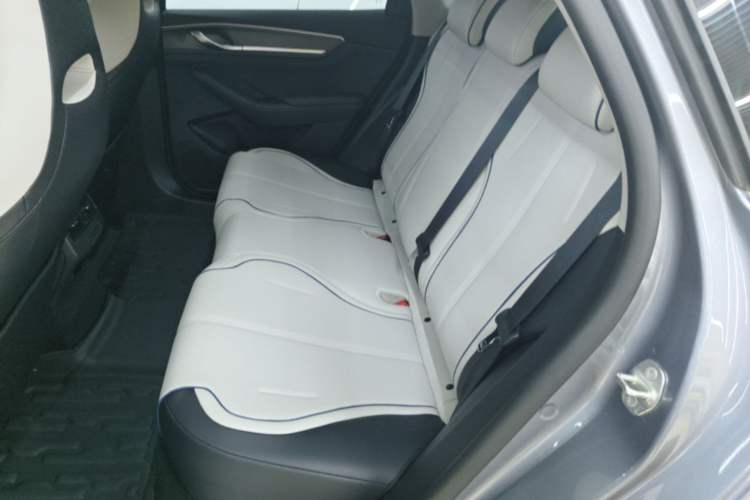 Used BYD Destroyer 05 2024 HONOR Edition DM-i 55KM Luxury Model Left Rear Seat