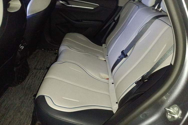 Used BYD Destroyer 05 2024 HONOR Edition DM-i 55KM Luxury Model Left Rear Seat