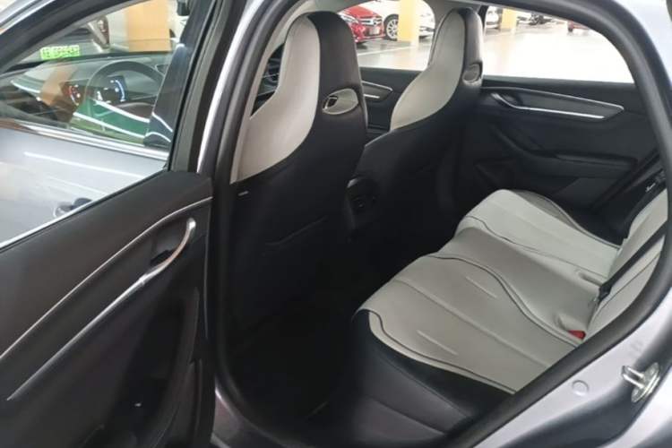Used BYD Destroyer 05 2024 HONOR Edition DM-i 55KM Luxury Model Left Rear Seat