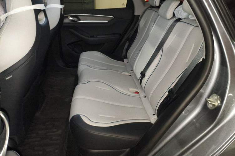 Used BYD Destroyer 05 2024 HONOR Edition DM-i 55KM Luxury Model Left Rear Seat