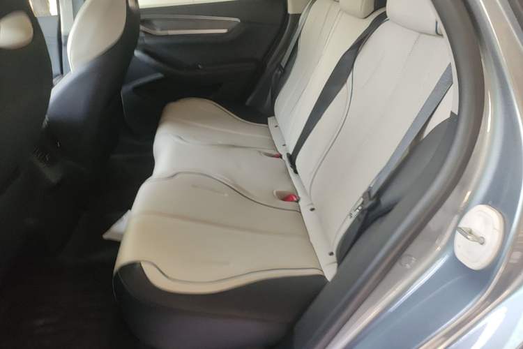 Used BYD Destroyer 05 2024 HONOR Edition DM-i 55KM Luxury Model Left Rear Seat