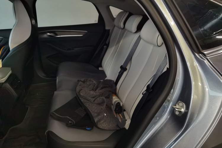 Used BYD Destroyer 05 2024 HONOR Edition DM-i 55KM Luxury Model Left Rear Seat