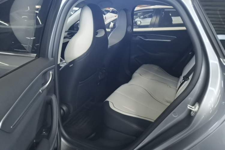 Used BYD Destroyer 05 2024 HONOR Edition DM-i 55KM Luxury Model Left Rear Seat