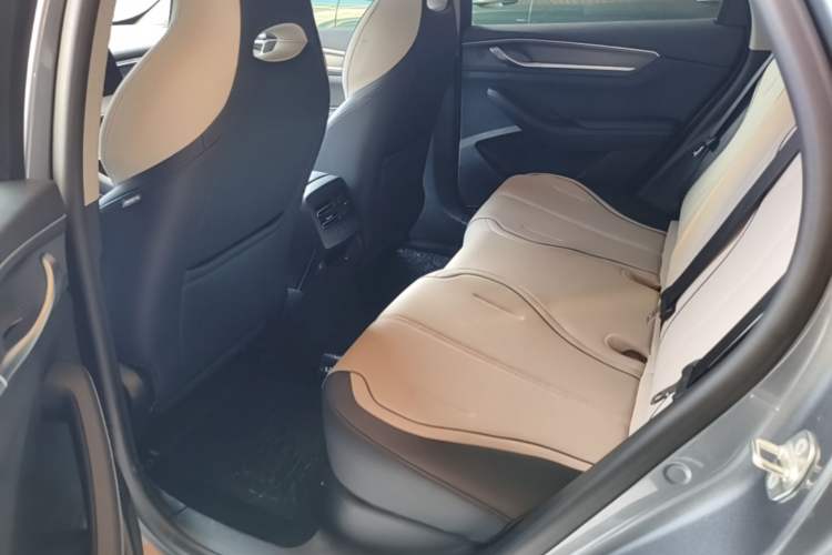 Used BYD Destroyer 05 2024 HONOR Edition DM-i 55KM Luxury Model Left Rear Seat