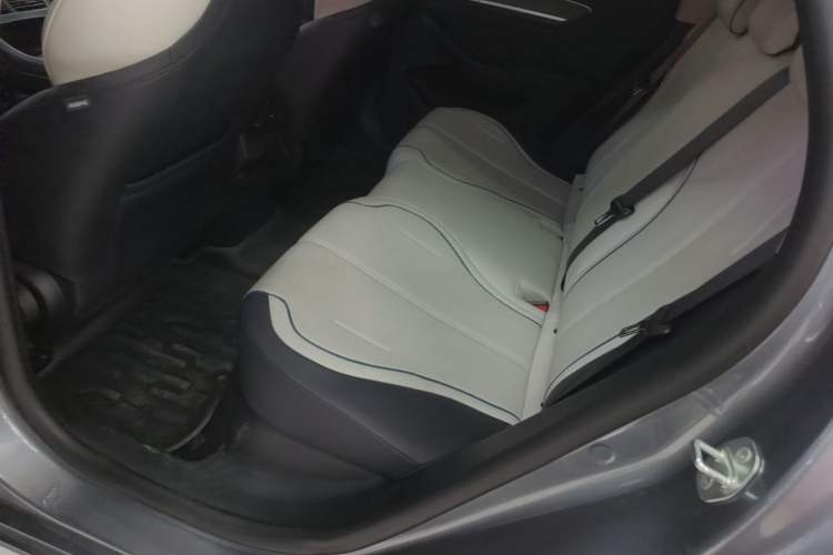 Used BYD Destroyer 05 2024 HONOR Edition DM-i 55KM Luxury Model Left Rear Seat