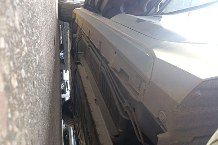 Used BYD Destroyer 05 2024 HONOR Edition DM-i 55KM Luxury Model Left Side Sill