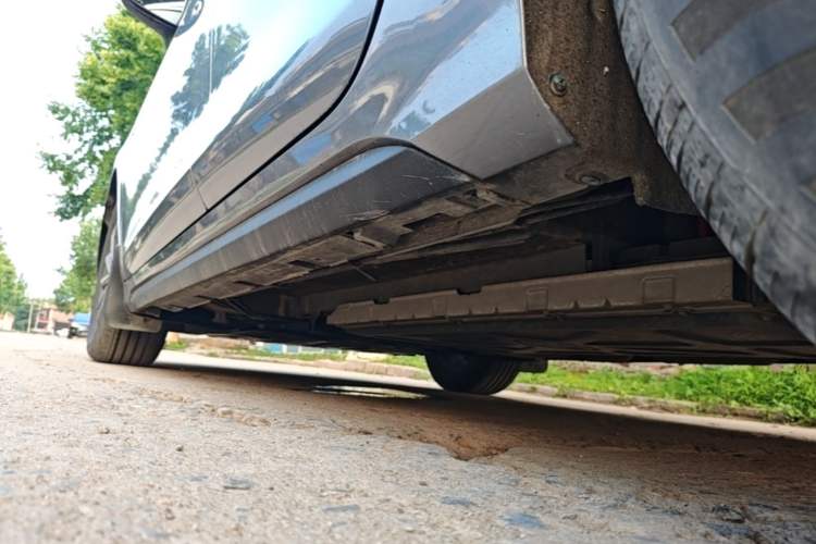 Used BYD Destroyer 05 2024 HONOR Edition DM-i 55KM Luxury Model Left Side Sill