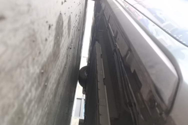Used BYD Destroyer 05 2024 HONOR Edition DM-i 55KM Luxury Model Left Side Sill