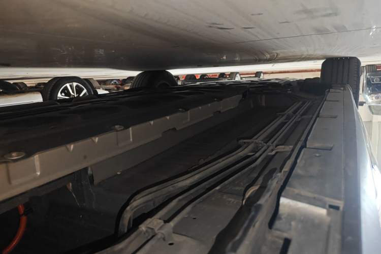 Used BYD Destroyer 05 2024 HONOR Edition DM-i 55KM Luxury Model Left Side Sill