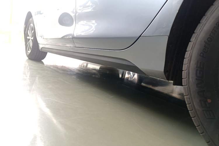 Used BYD Destroyer 05 2024 HONOR Edition DM-i 55KM Luxury Model Left Side Sill